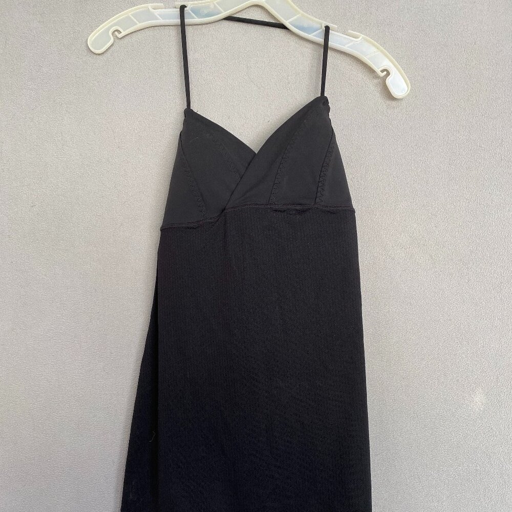 Lululemon Black Built-In Bra Athletic Tank Top Open Back Yoga Workout Top